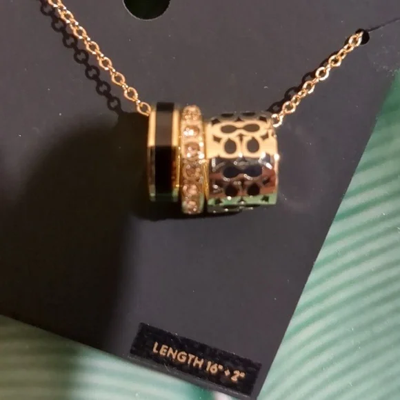 Coach Necklace - Picture 2 of 4